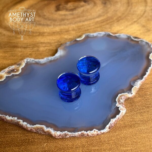 11mm Dark Blue Honeycomb Double Flared Glass Plugs - Image 2