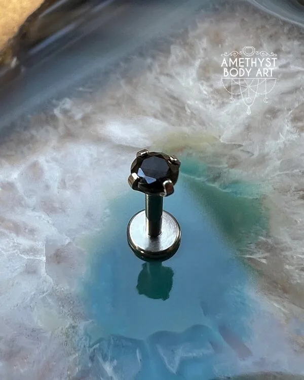3mm Prong-Set Black Cubic Zirconia with Titanium Labret