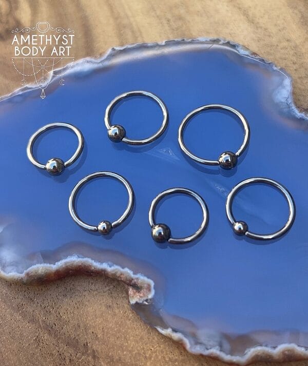16g/1.2mm Titanium Captive Bead Ring - Image 2