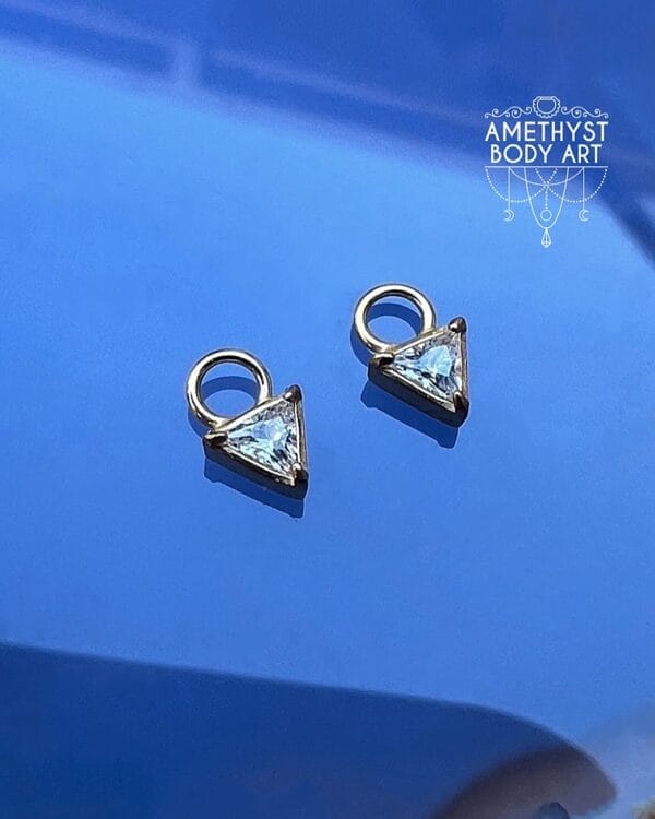 Charm (pair) - Cubic Zirconia Triangle - PVD Yellow Gold - Image 2
