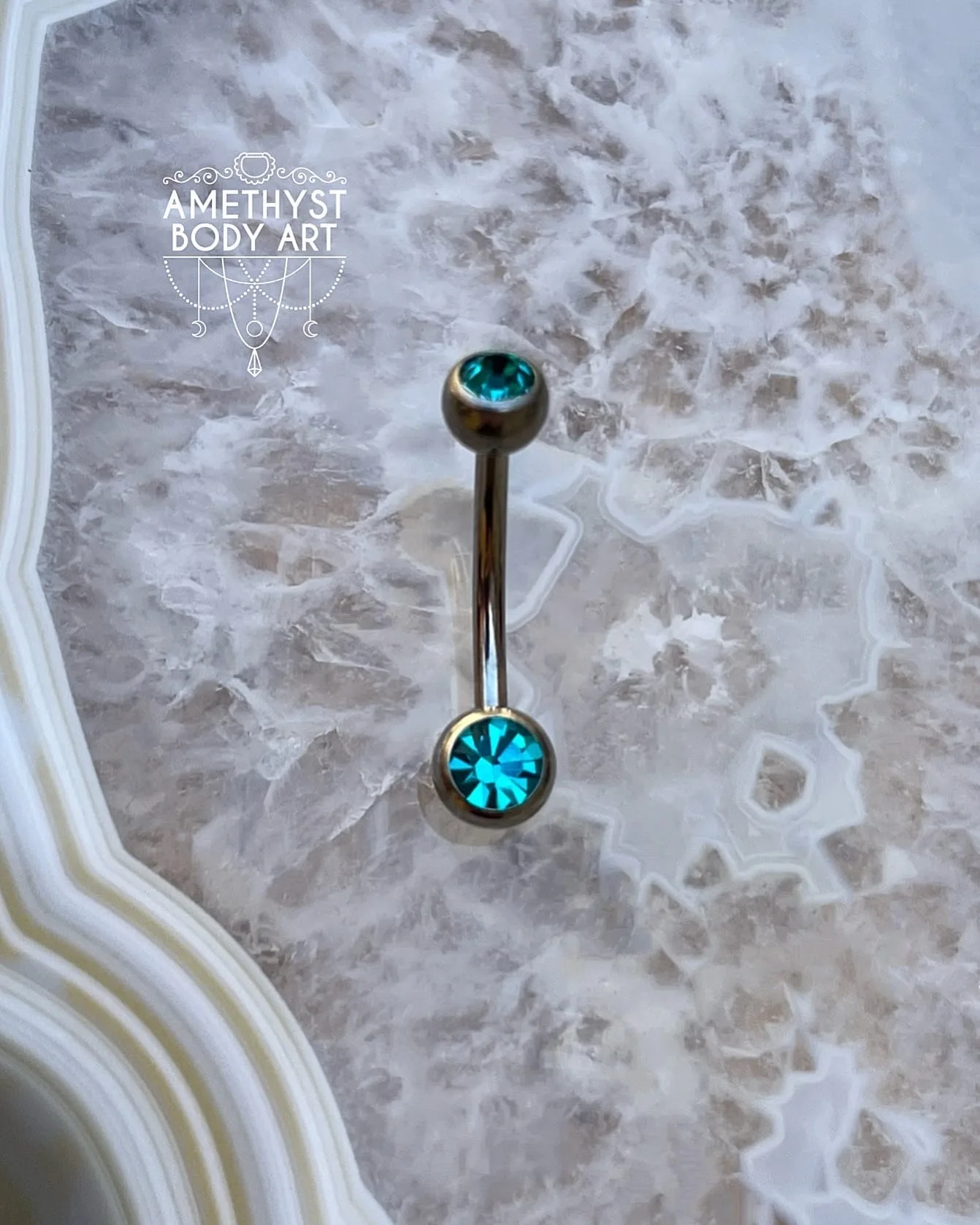 TI Navel Curve - Green CZ Externally Threaded (5mm, 6mm ball) - Image 2